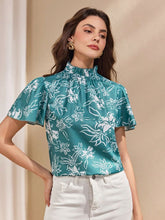 Luxe-Look Mock Neck Top with Ruffles – A Refined Take on Daily Wear